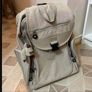 Kipling Carry on suitcase backpack